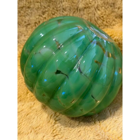 Hand Blown light green Swirl Art Glass Stemmed Pumpkin Fall decor thanksgiving - Picture 3 of 8